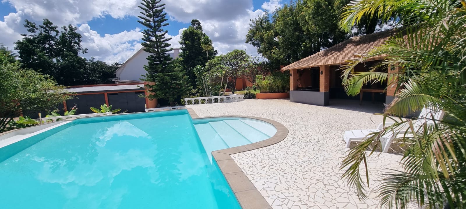 Piscine13