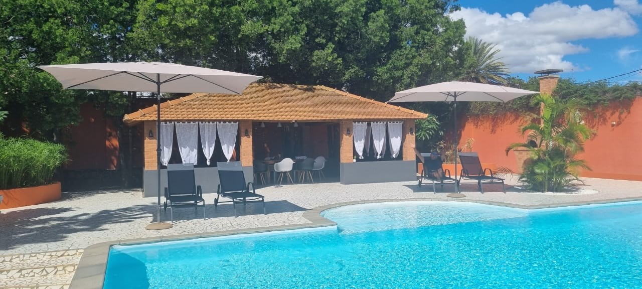 Pool house